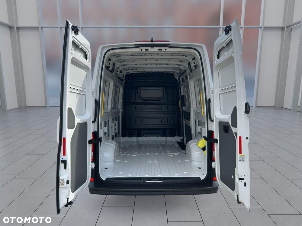 Volkswagen Crafter 35 AUTOMAT/Fugron L3H3, 2.0TDI 140KM, Wysoki dach, r.o. 3640mm - 11