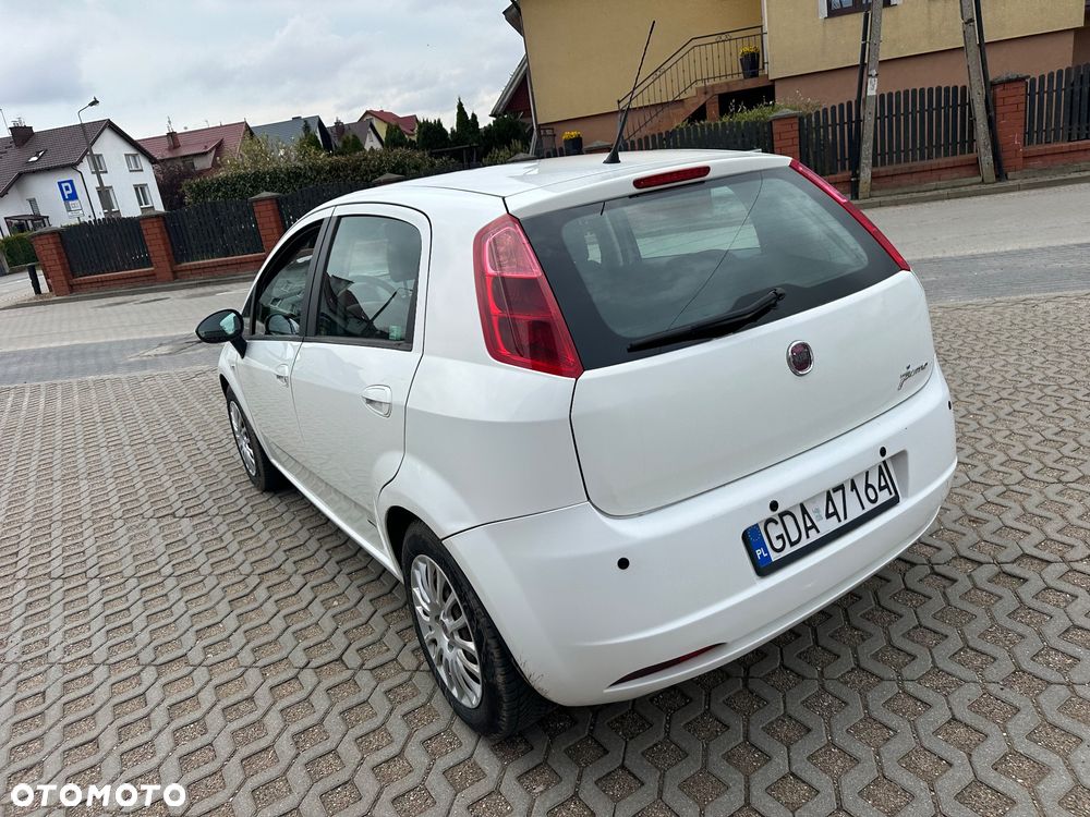 Fiat Punto 1.2 8V - 4