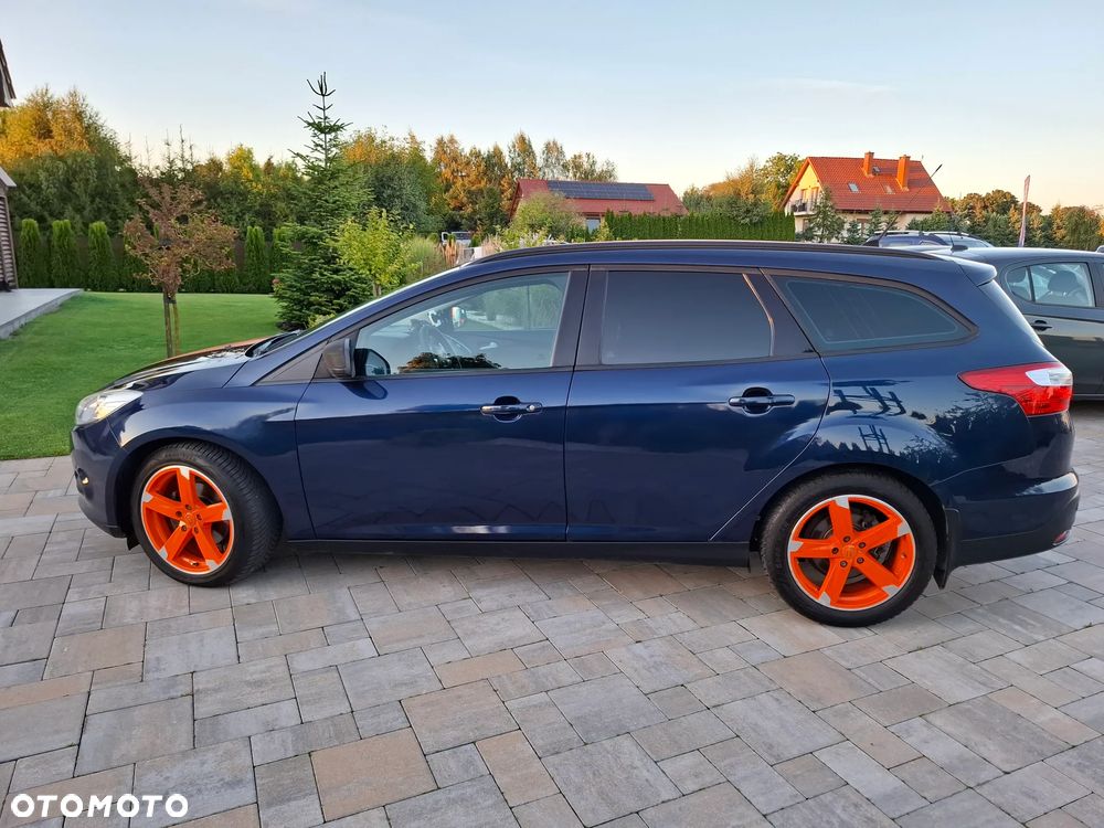 Ford Focus 1.6 TDCi DPF Champions Edition - 13