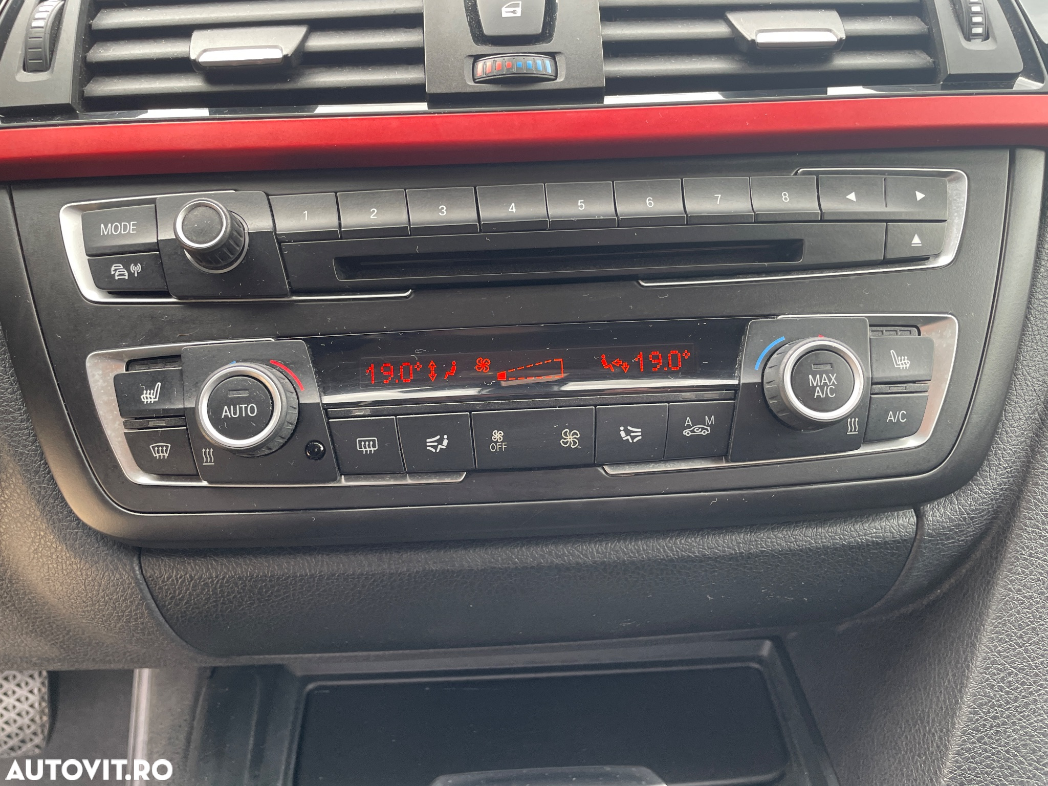 BMW Seria 3 316d Sport Line - 10