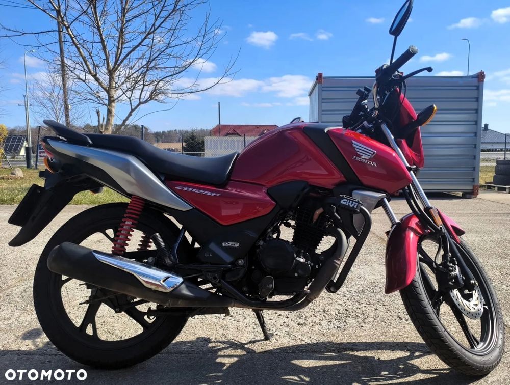 Honda CBF - 3