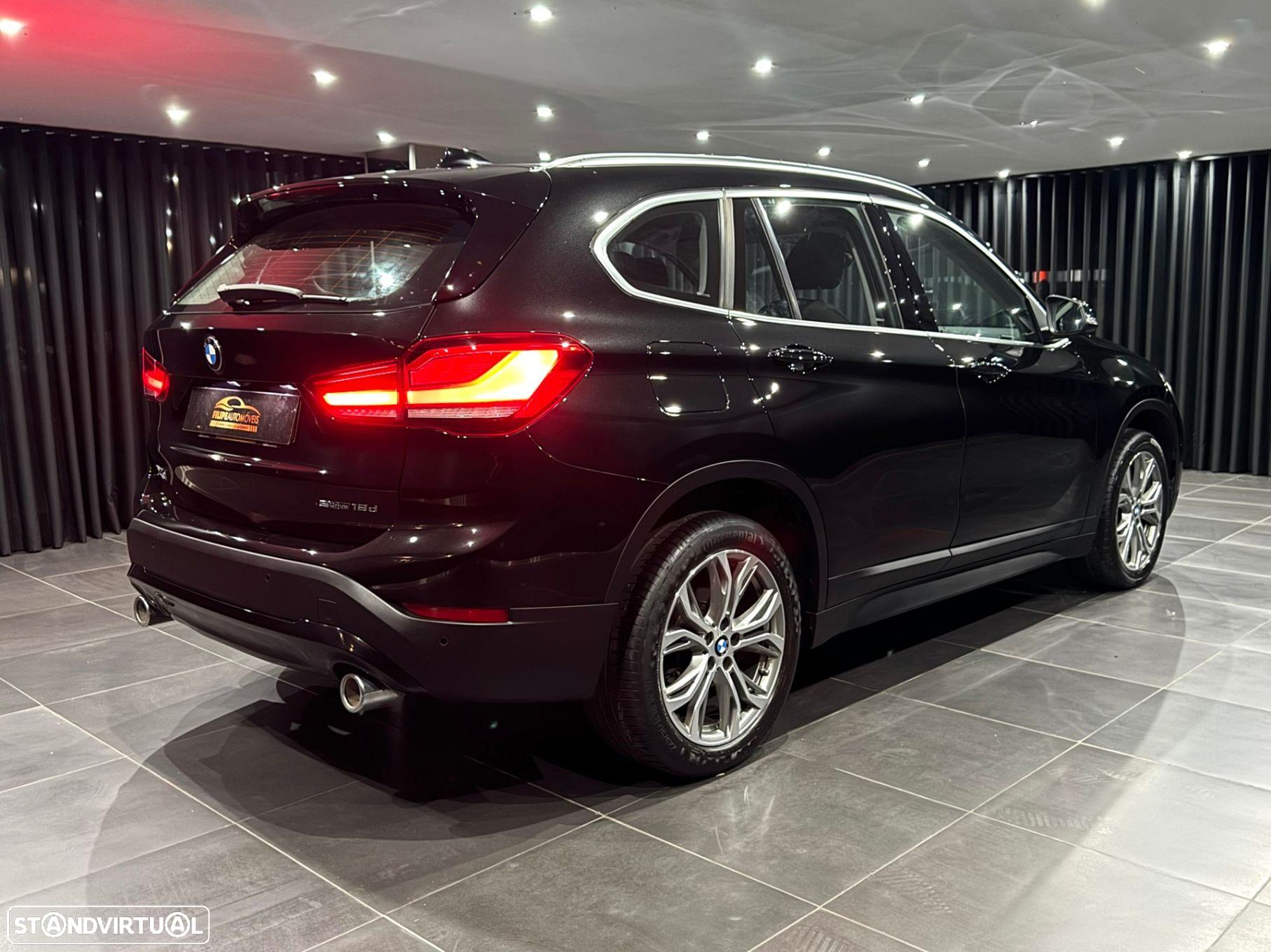 BMW X1 18 d sDrive Auto Line Sport - 8