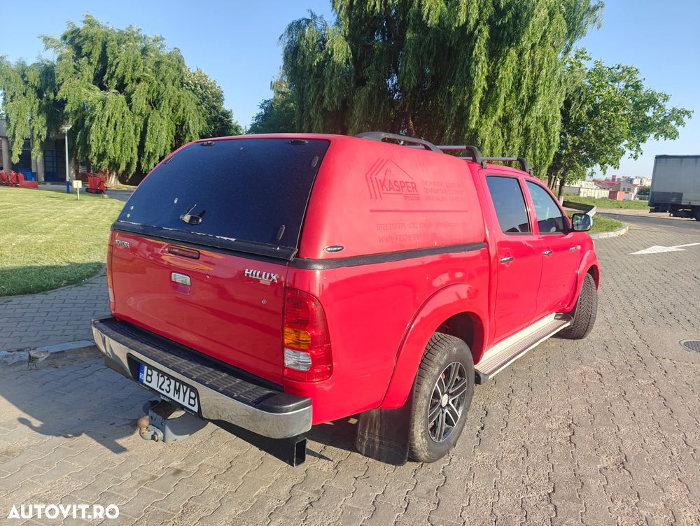 Toyota Hilux - 4