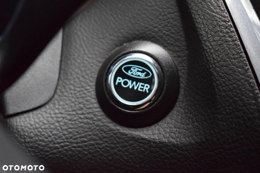 Ford Focus 1.6 EcoBoost Titanium - 20