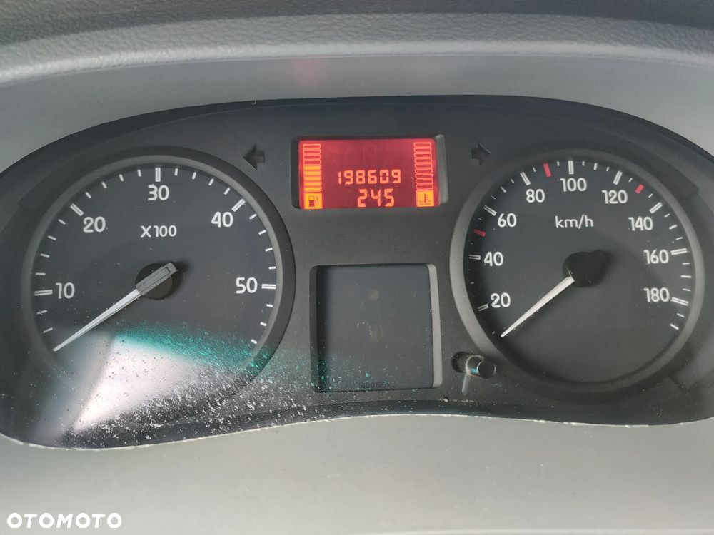 Renault Master - 16