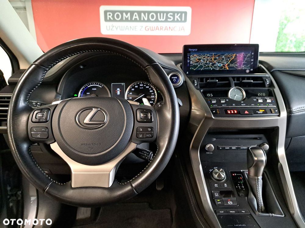 Lexus NX 300h F Impression AWD - 15