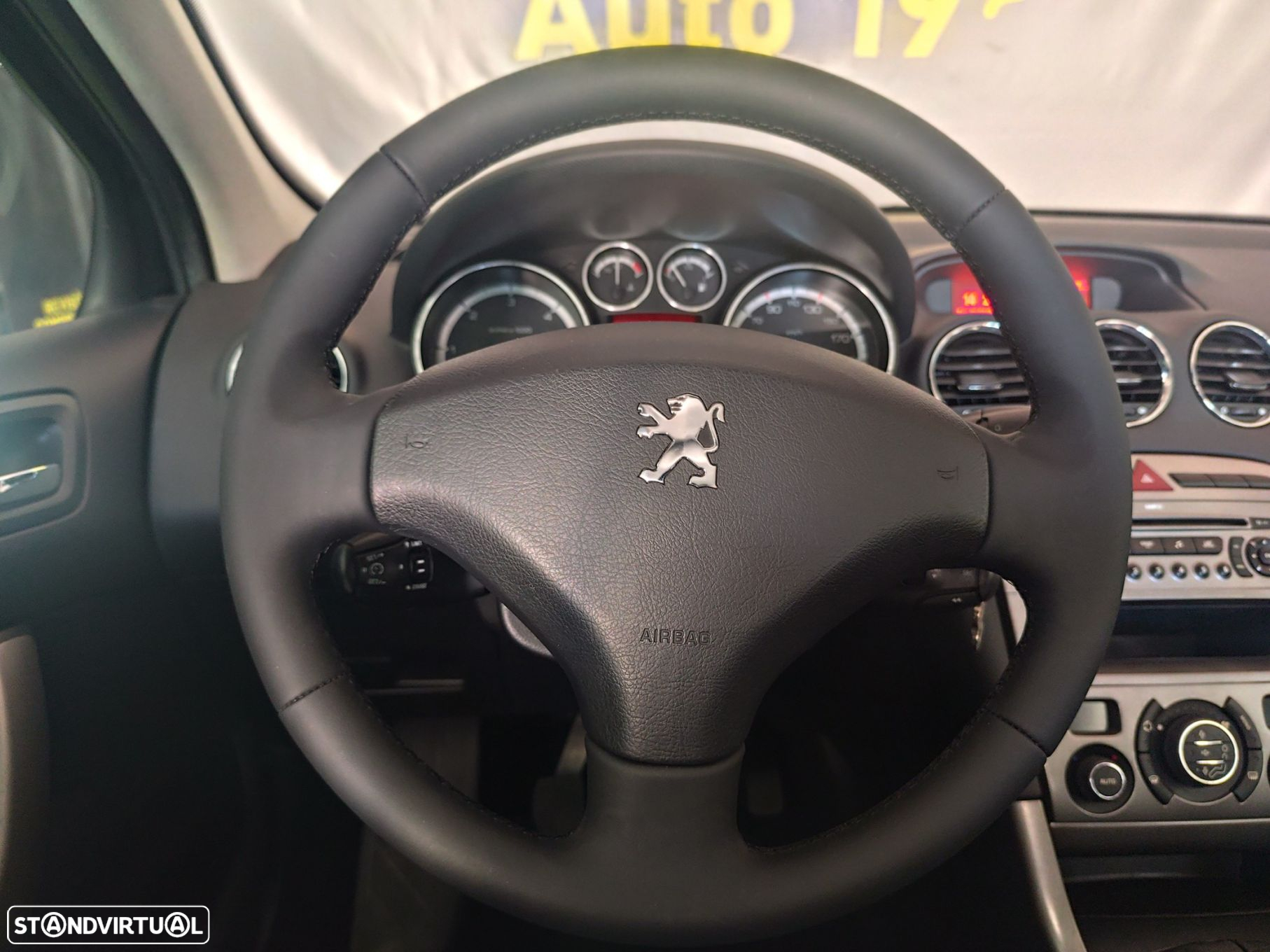 Peugeot 308 1.6 HDi Executive - 8