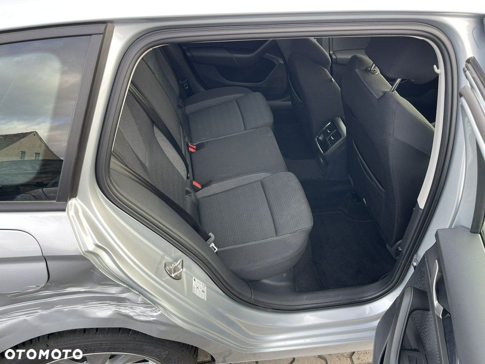 Skoda Octavia 1.5 TSI Selection - 5