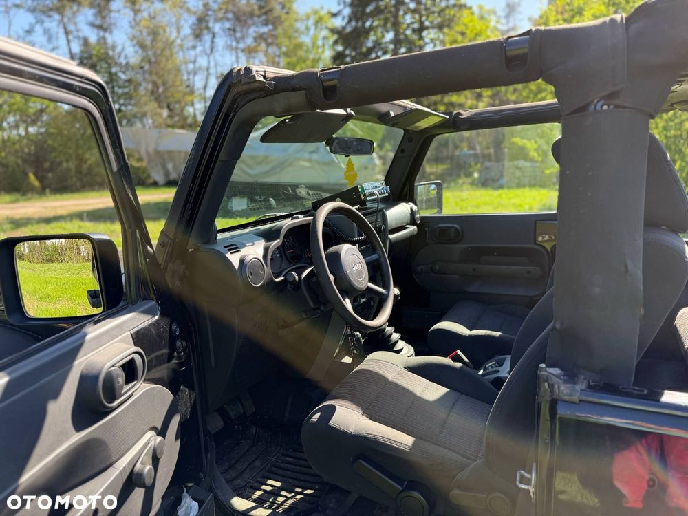 Jeep Wrangler 3.8 Sport - 8