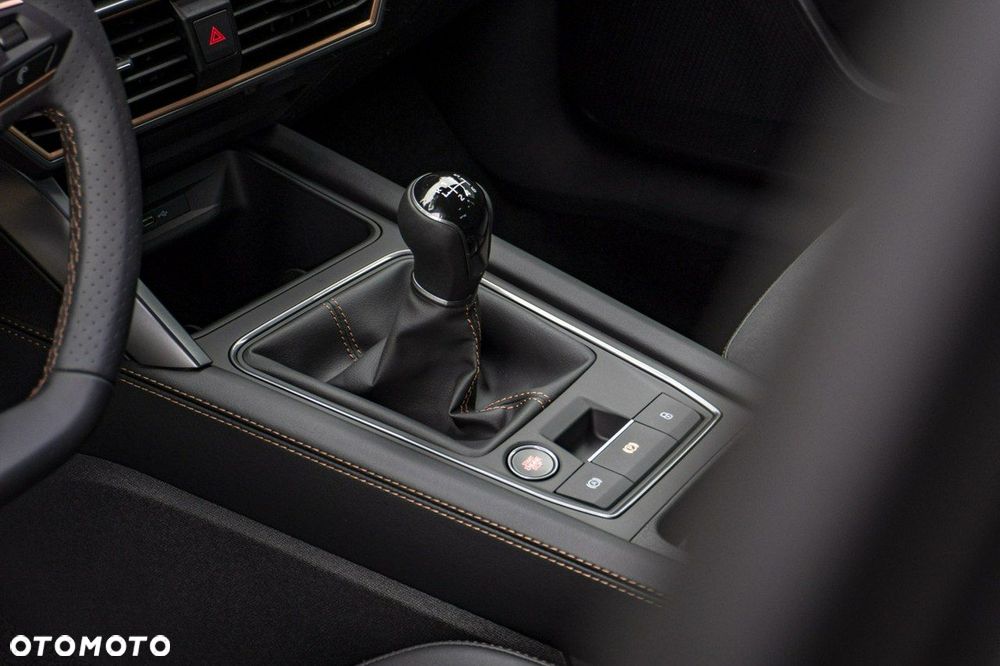 Cupra Formentor - 13