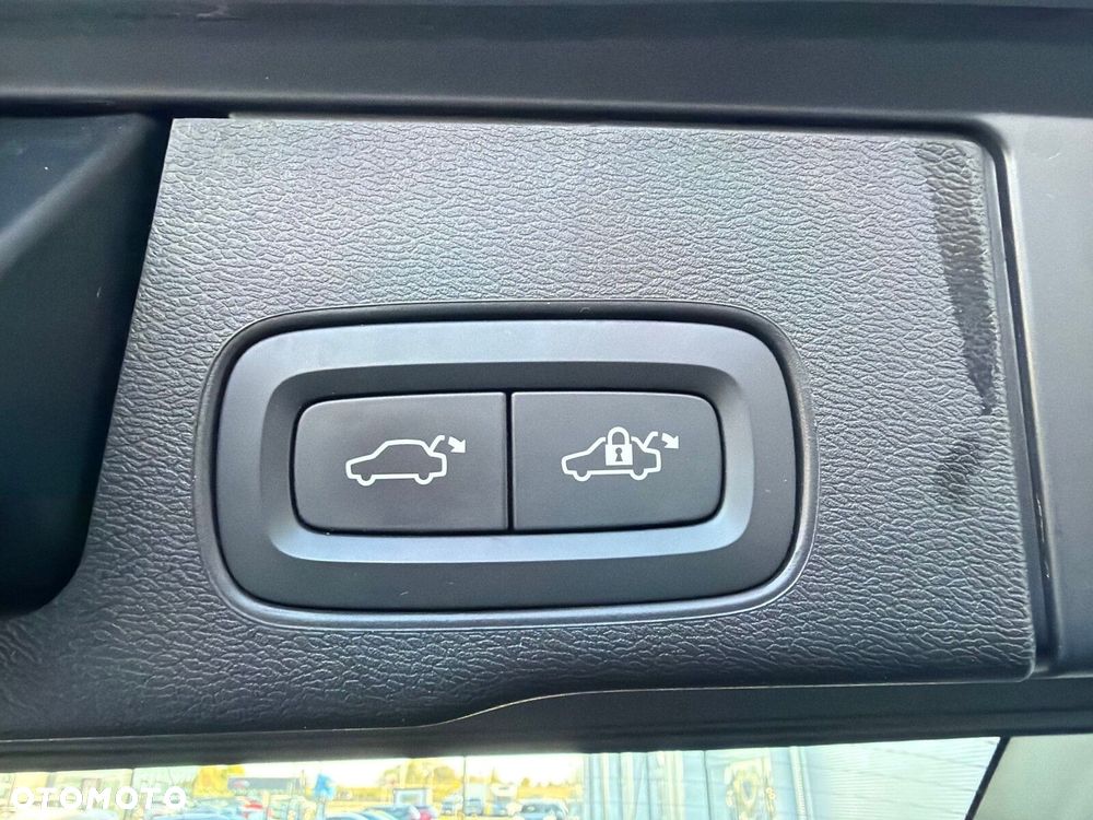 Volvo XC 60 - 36