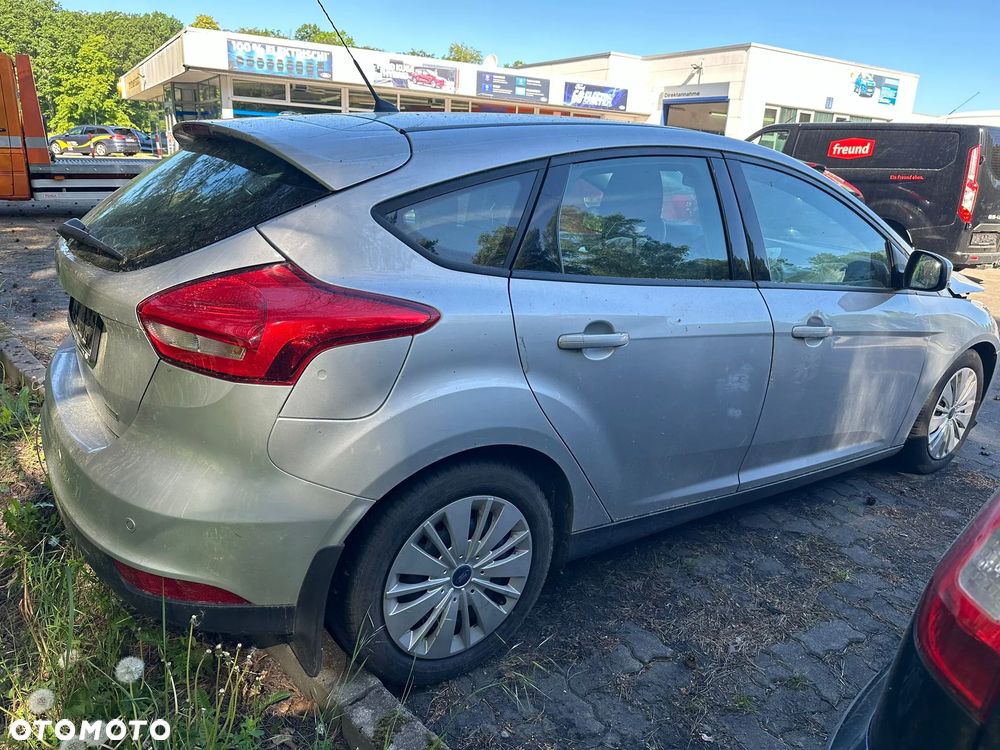 Ford Focus - 3