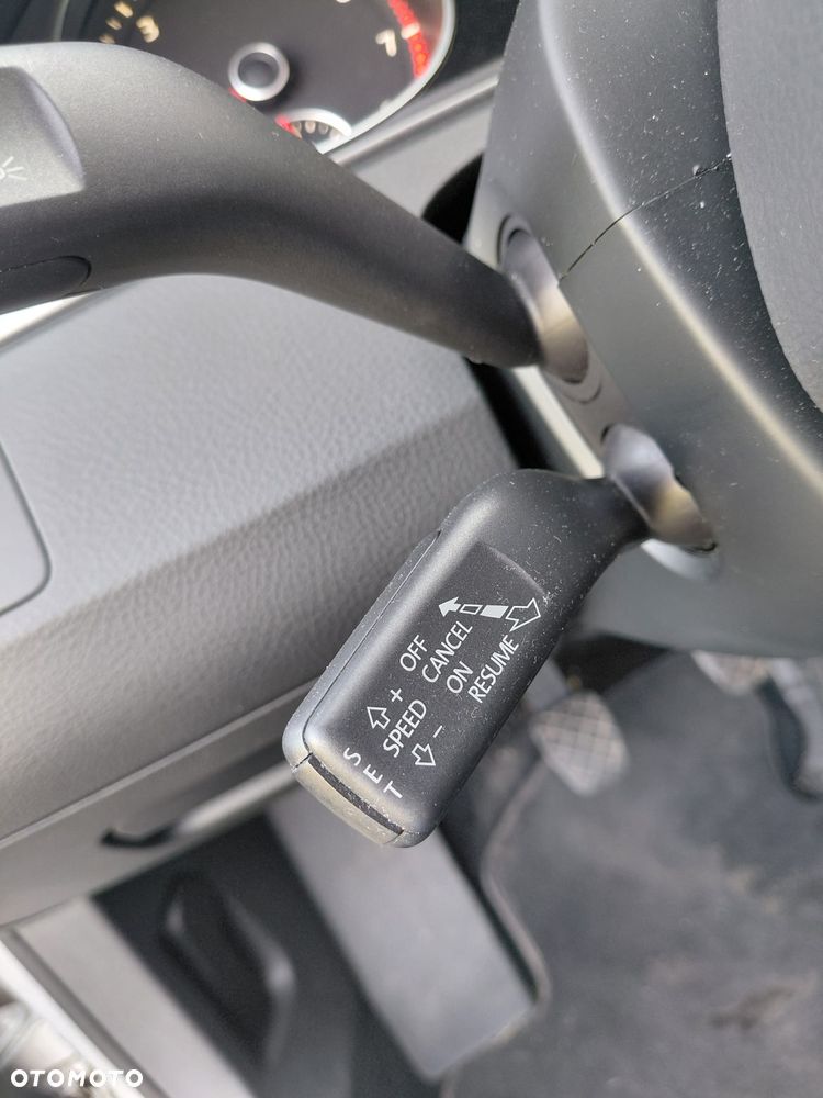 Volkswagen Passat Variant 1.8 TSI Comfortline - 30