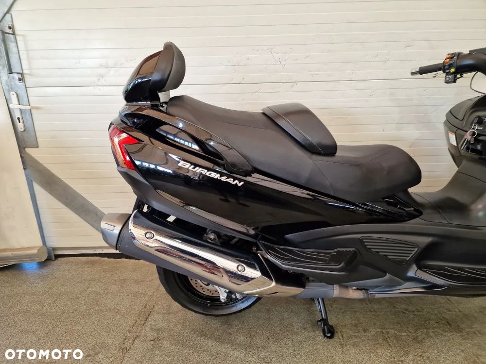 Suzuki Burgman - 19