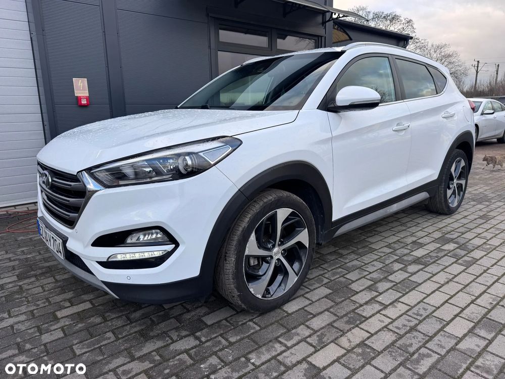 Hyundai Tucson blue 1.7 CRDi 2WD DCT Premium - 24