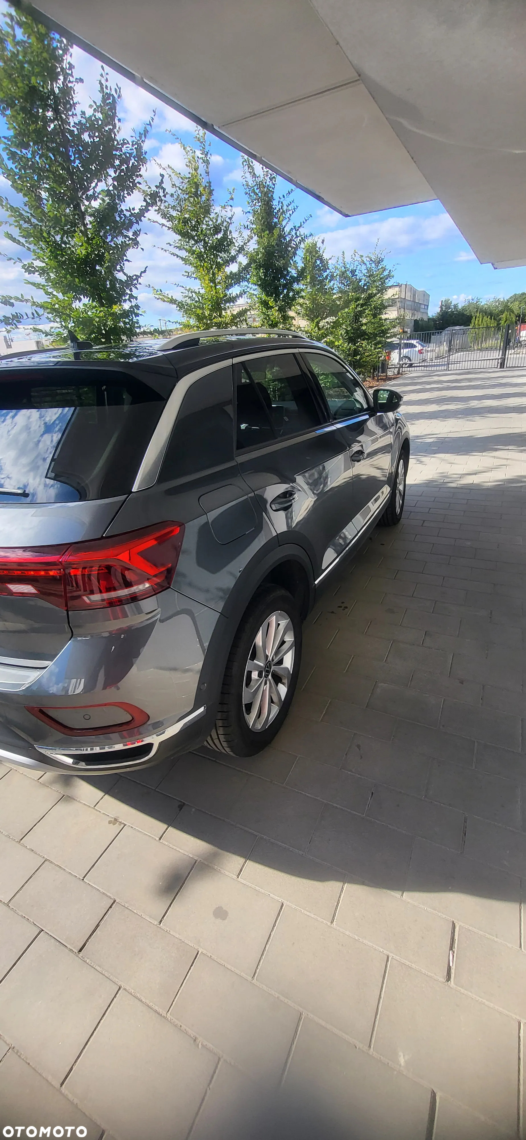 Volkswagen T-Roc 1.5 TSI Style DSG - 5