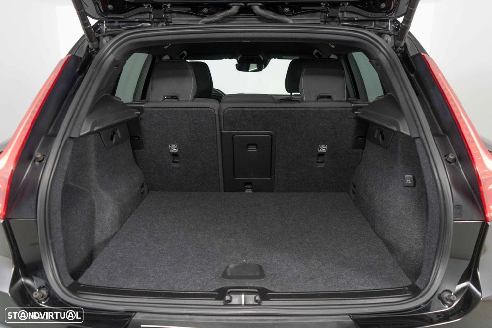 Volvo XC 40 1.5 T5 PHEV Momentum Plus - 15