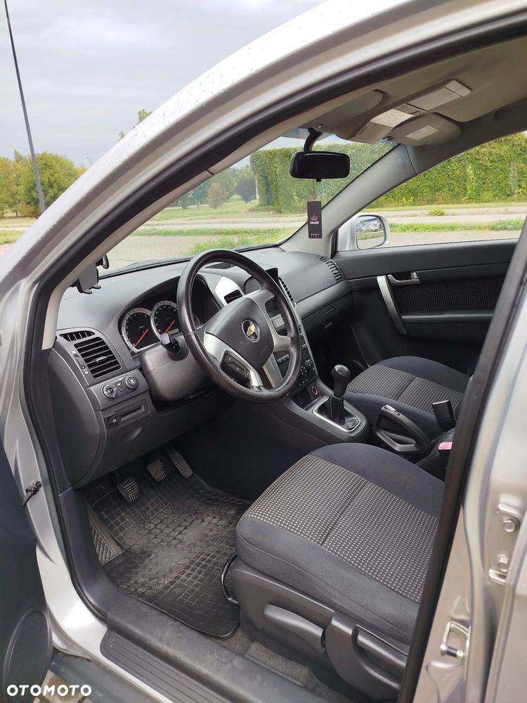 Chevrolet Captiva 2.4 2WD 5 Sitzer LS - 11