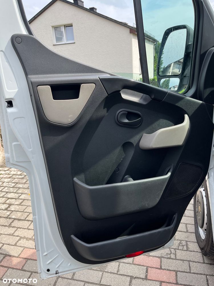 Renault Master - 12