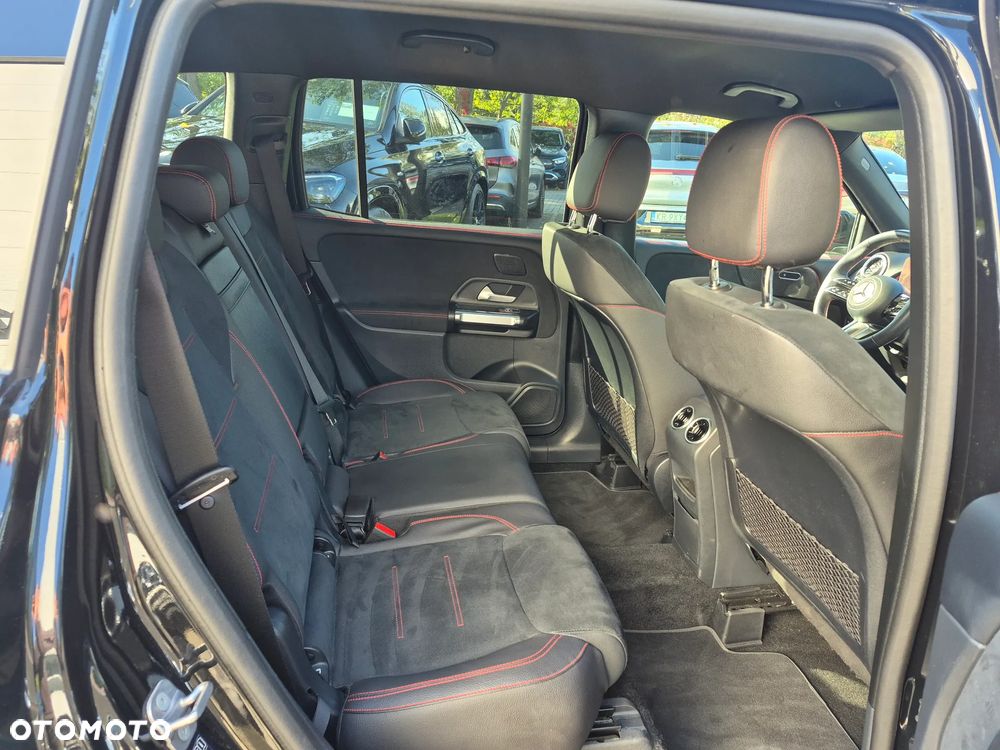 Mercedes-Benz GLB 200 AMG Line 7G-DCT - 27