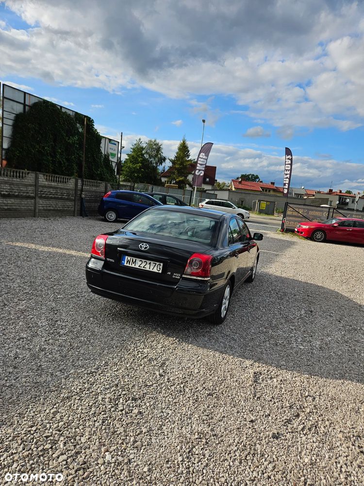 Toyota Avensis 2.0 D-4D Premium - 10