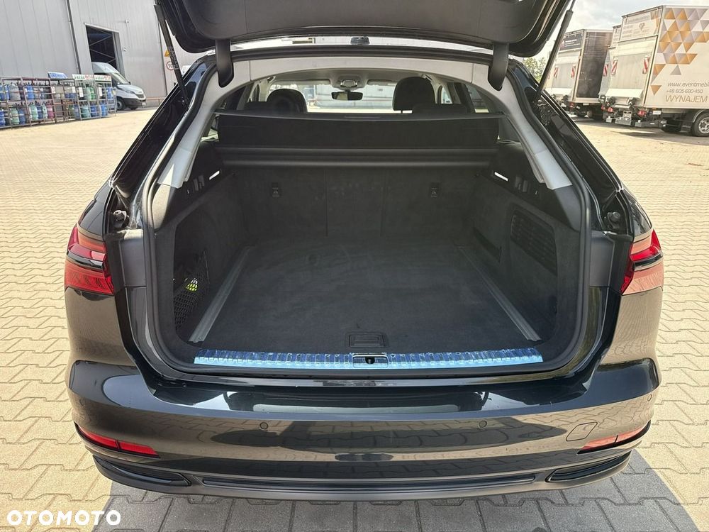 Audi A6 Avant 45 TFSI quattro S tronic - 16