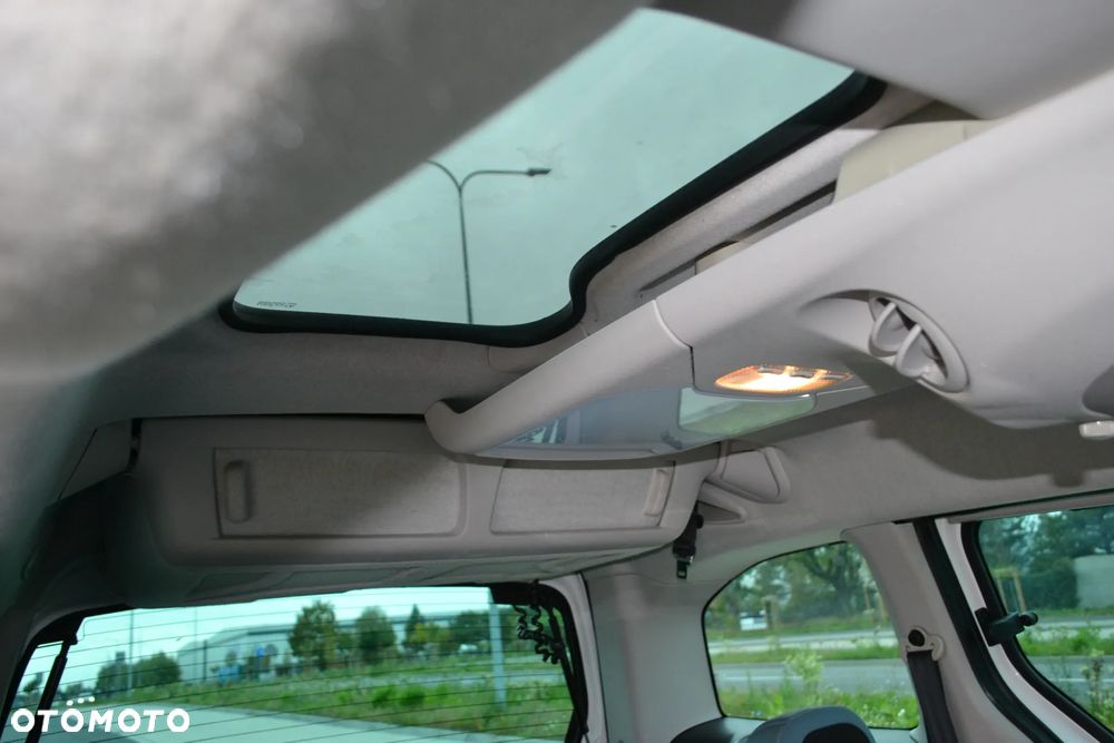 Citroën Berlingo Multispace HDi 115 FAP Exclusive - 27