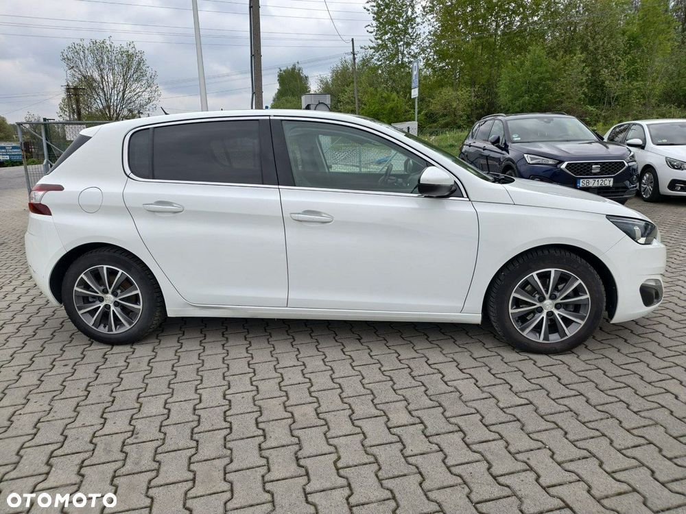 Peugeot 308 - 11