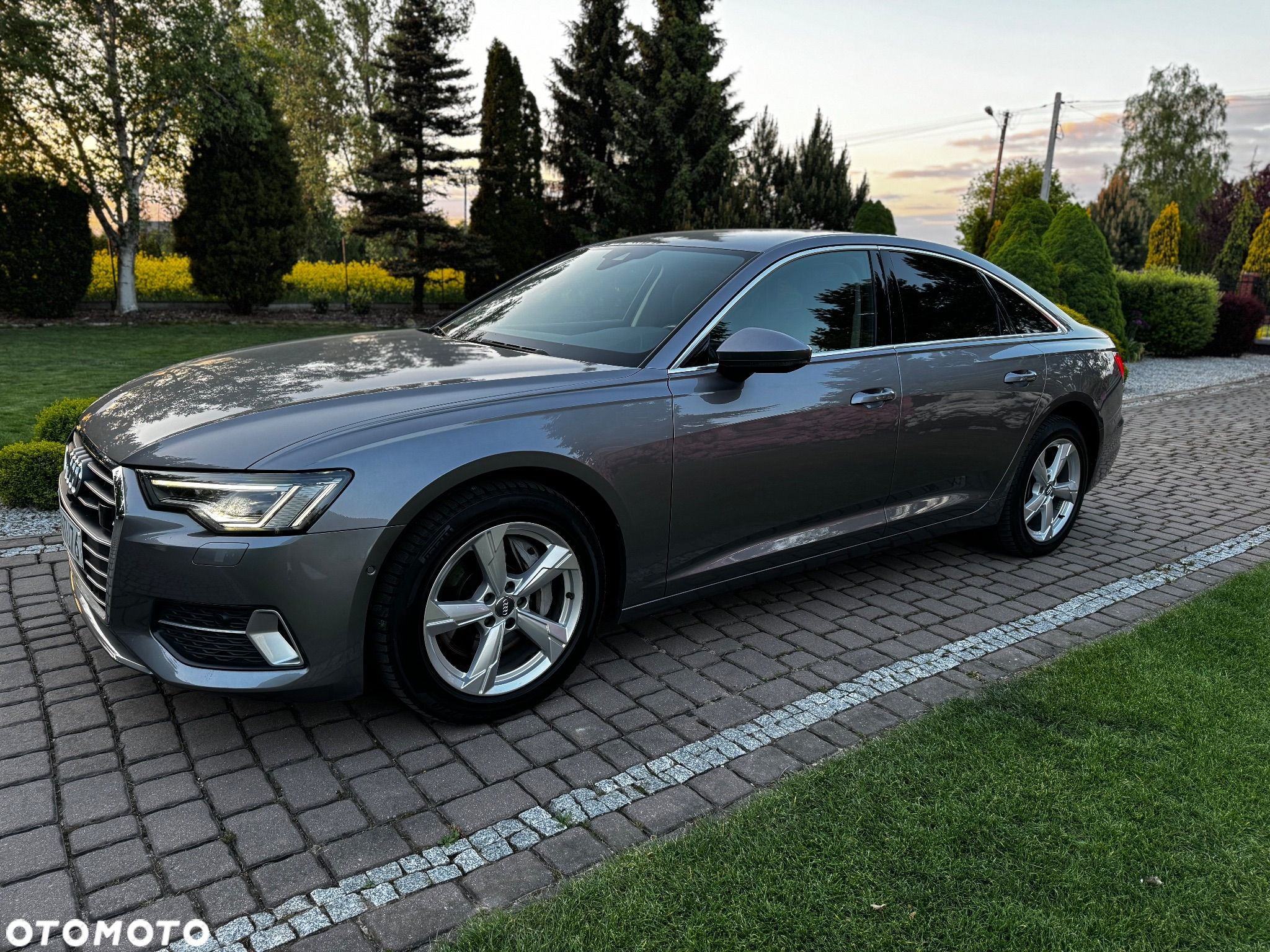 Audi A6 - 4
