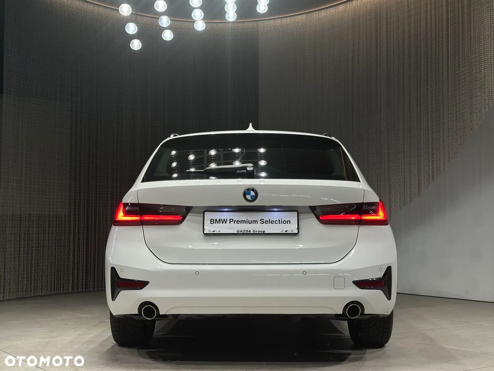 BMW Seria 3 318d Advantage - 9