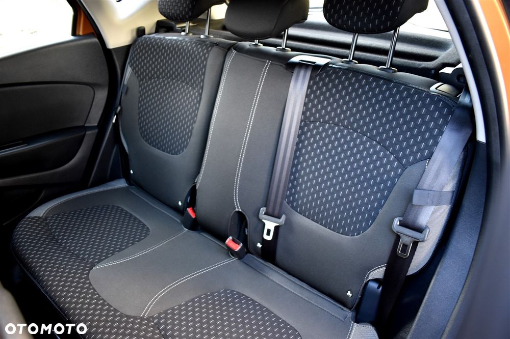 Renault Captur 0.9 Energy TCe Intens EU6 - 17