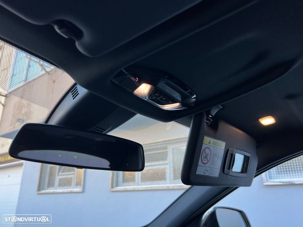 BMW 116 d Pack Desportivo M - 43