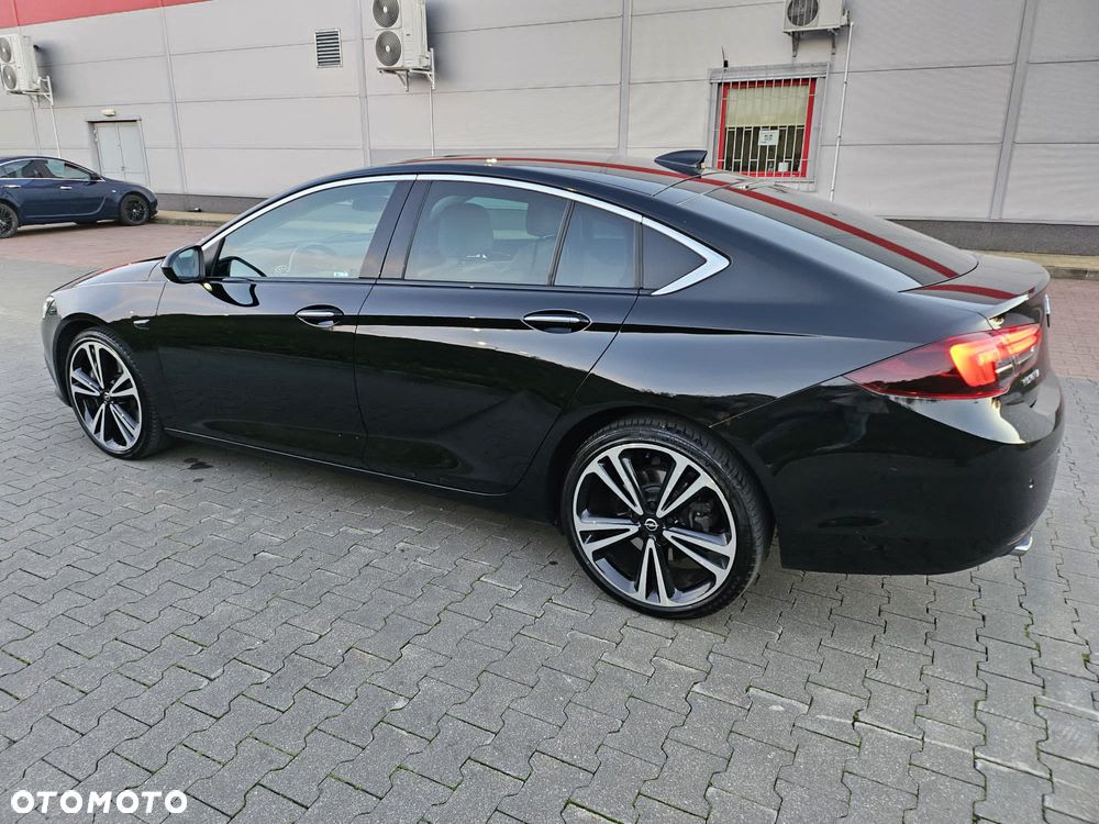 Opel Insignia 2.0 T 4x4 Innovation S&S - 4