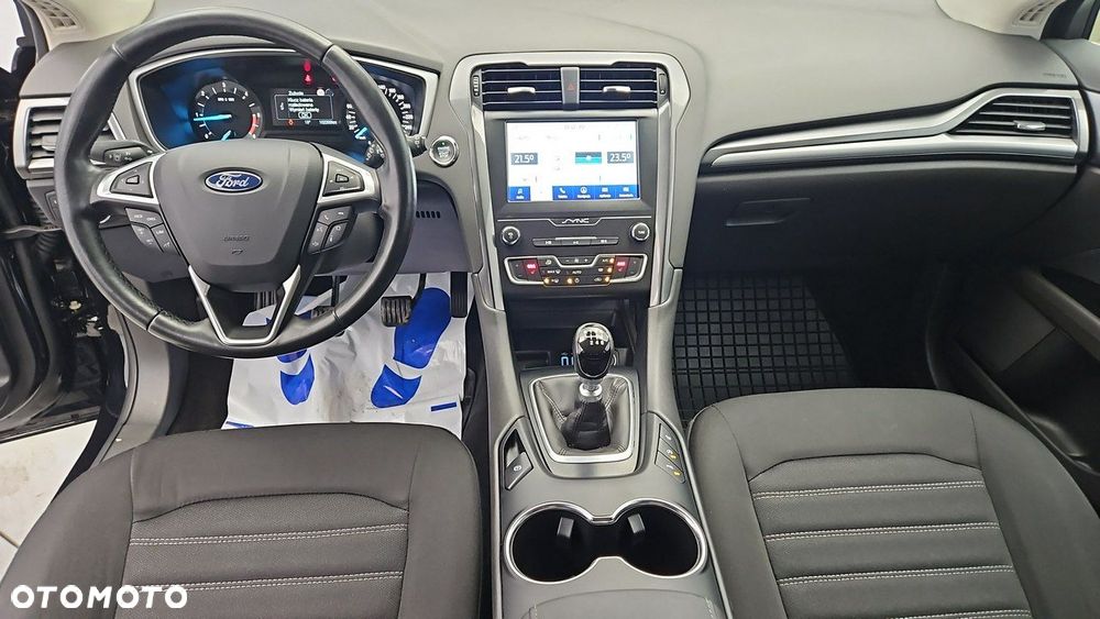 Ford Mondeo - 13