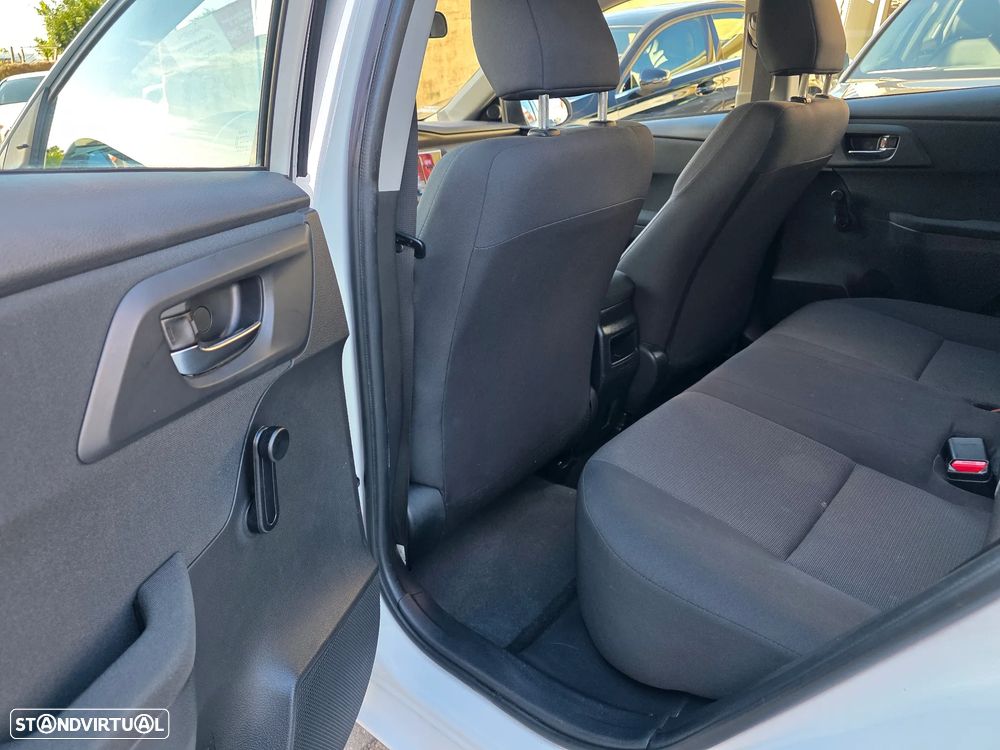 Toyota Auris Touring Sports 1.4 D-4D Comfort+Pack Techno - 10
