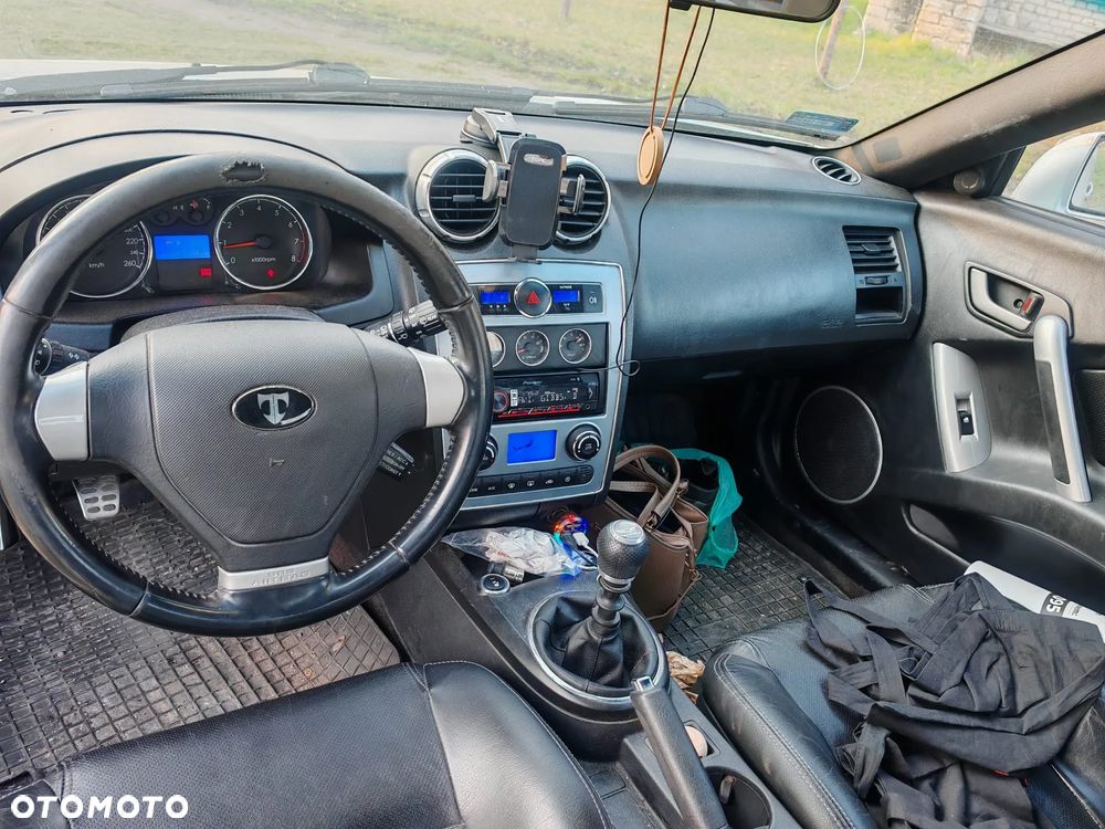 Hyundai Coupe 2.7 V6 Sport - 14