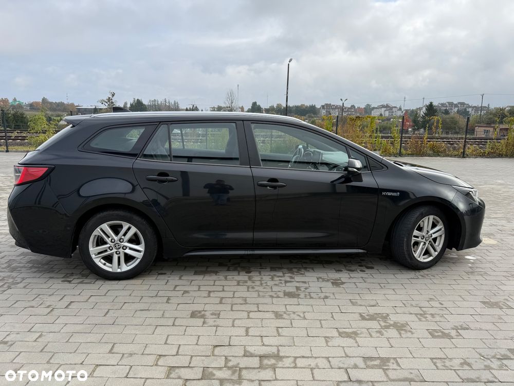 Toyota Corolla - 5