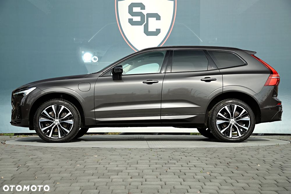 Volvo XC 60 T8 Plug-In Hybrid AWD Ultimate Dark - 5