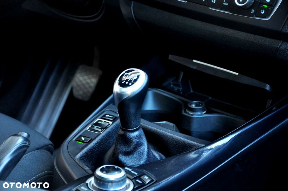 BMW Seria 1 116d DPF Edition Sport - 29