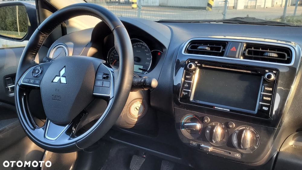 Mitsubishi Space Star 1.2 - 16