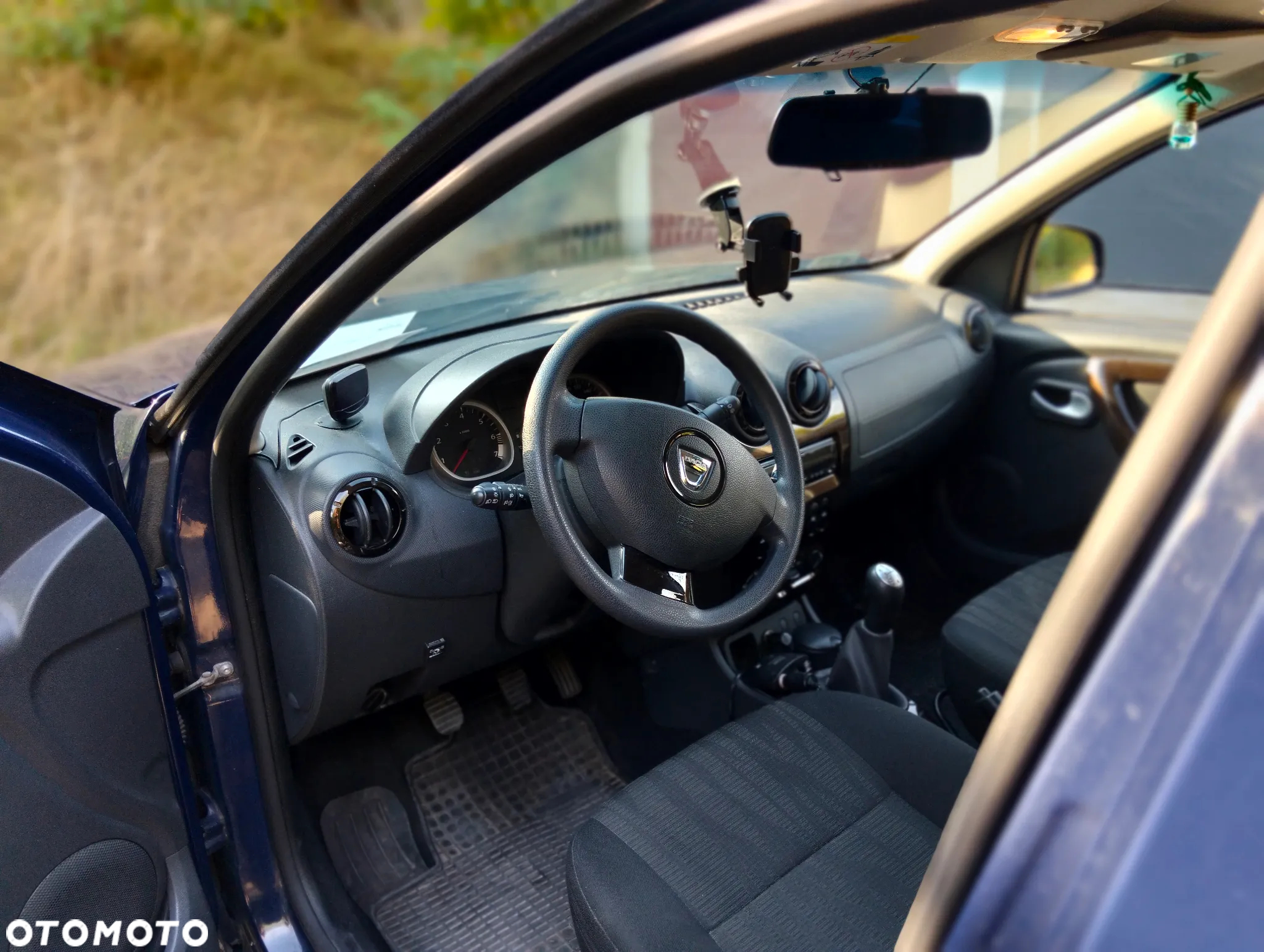 Dacia Duster 1.6 Ambiance - 11