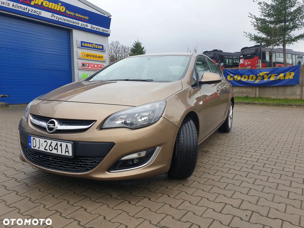 Opel Astra 1.6 automatik Active - 3