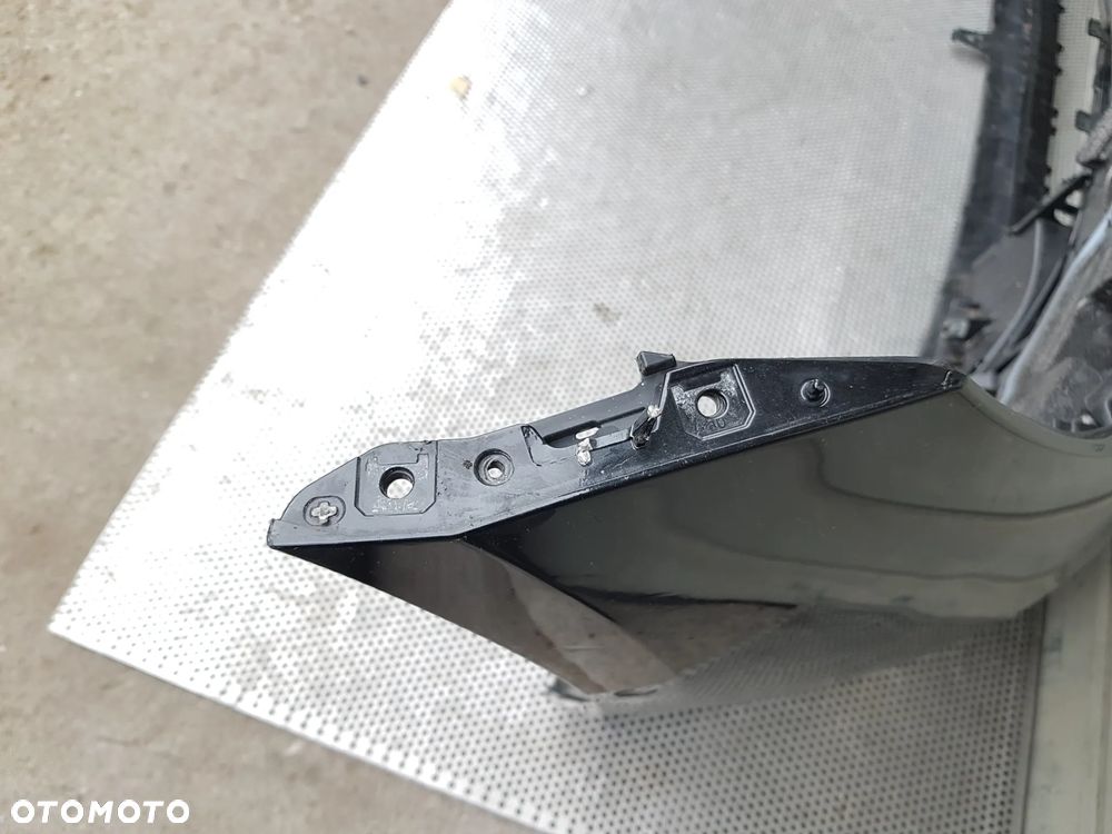 Mercedes W214 E Zderzak Przód Przedni Absorber - 11