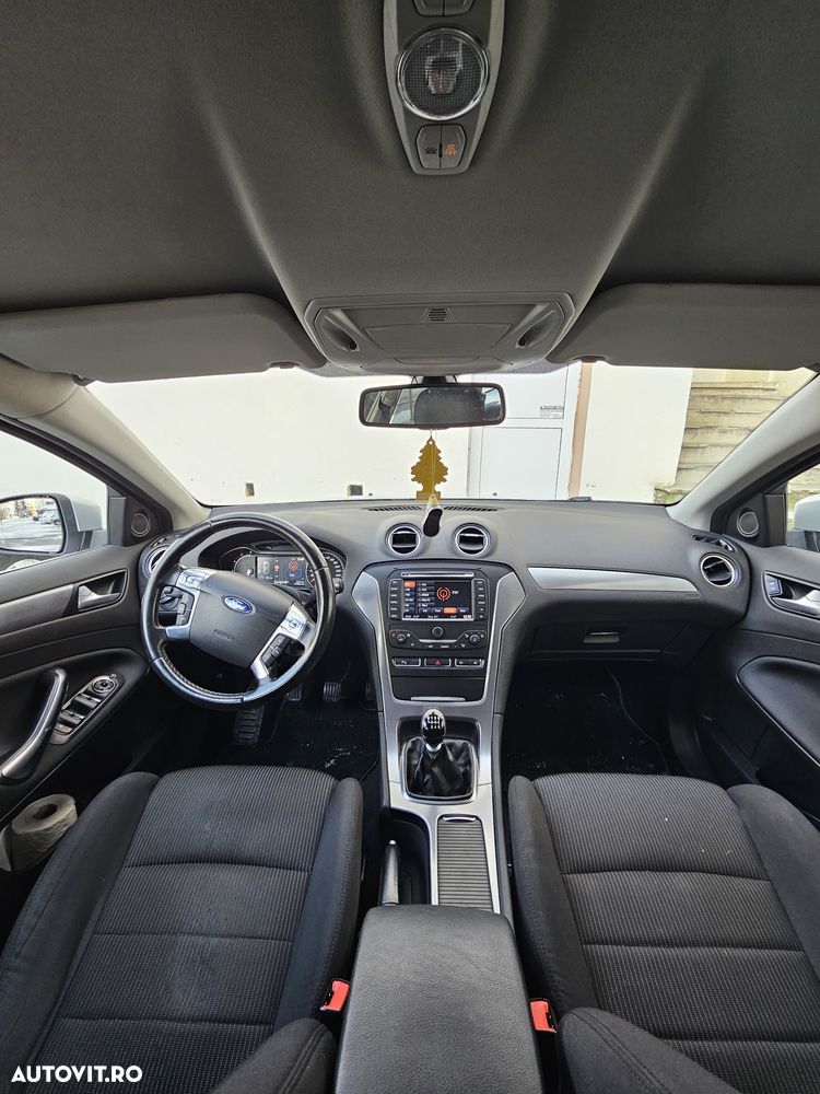 Ford Mondeo 2.0 TDCI Titanium - 6