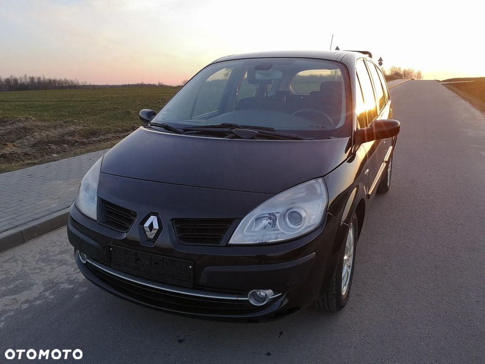 Renault Grand Scenic 2.0 16V Luxe Privilege - 12