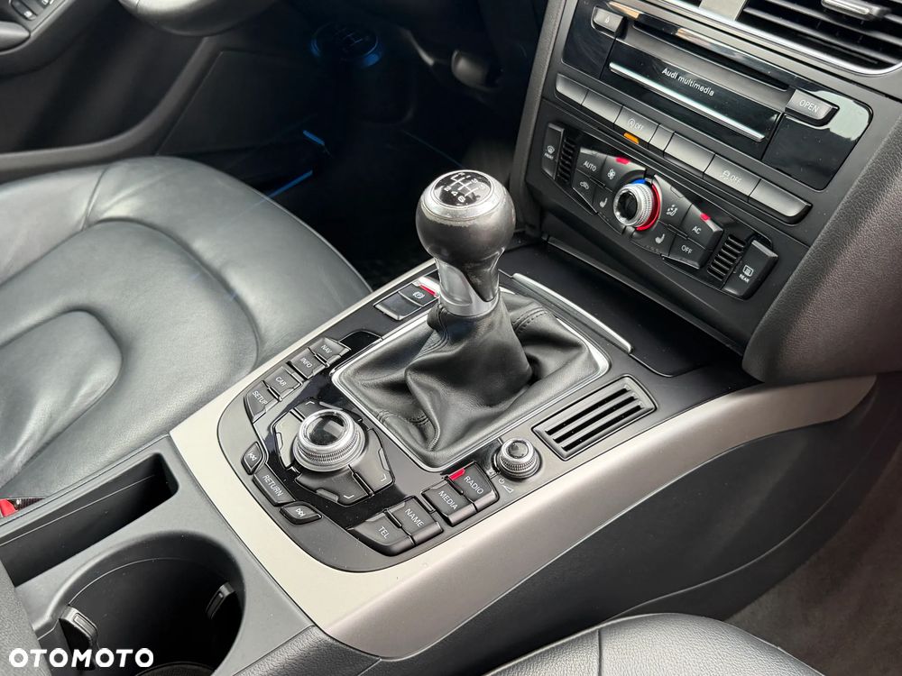 Audi A4 Limousine 2.0 TDI DPF Ambition - 24