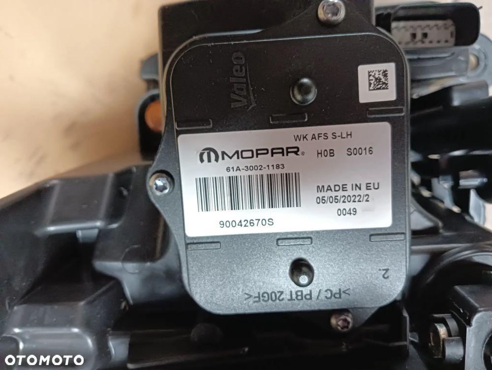 Jeep Grand Cherokee Wk2 Lift Bixenon skretny lewy EUROPA - 4