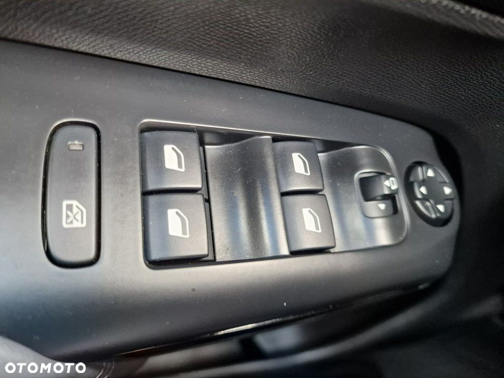 Citroën C5 Aircross Hybrid 180 e-EAT8 FEEL PACK - 32