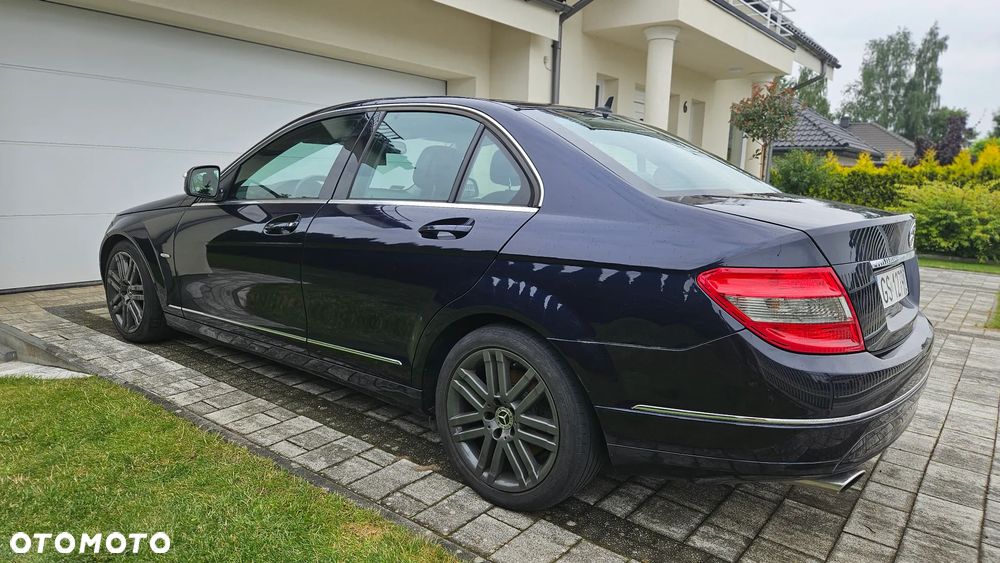 Mercedes-Benz Klasa C 320 CDI Avantgarde 4-Matic - 4