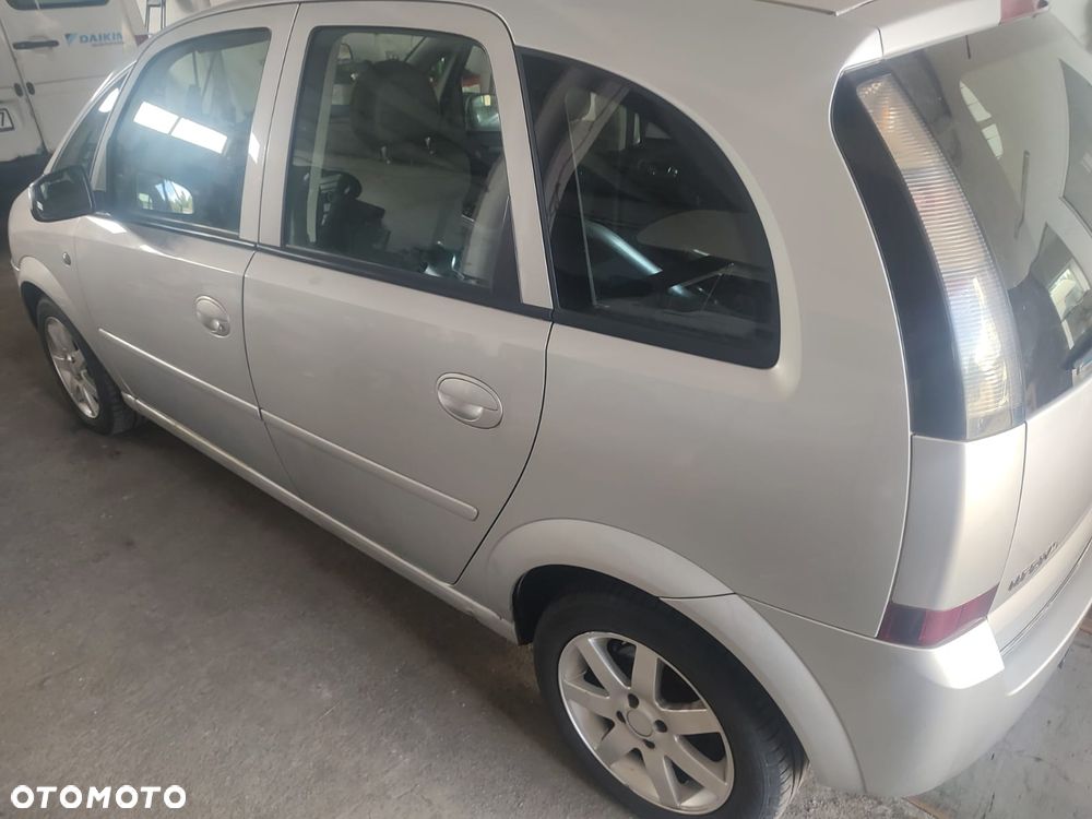 Opel Meriva - 2